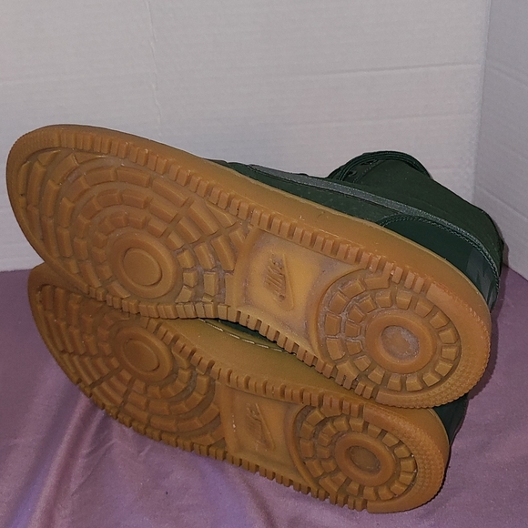 Nike Mens Court Borough Mid Winter Outdoor Green Shoes US 8.5
